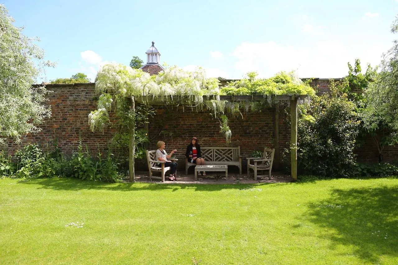 Middlethorpe Hall & Spa York 4*,