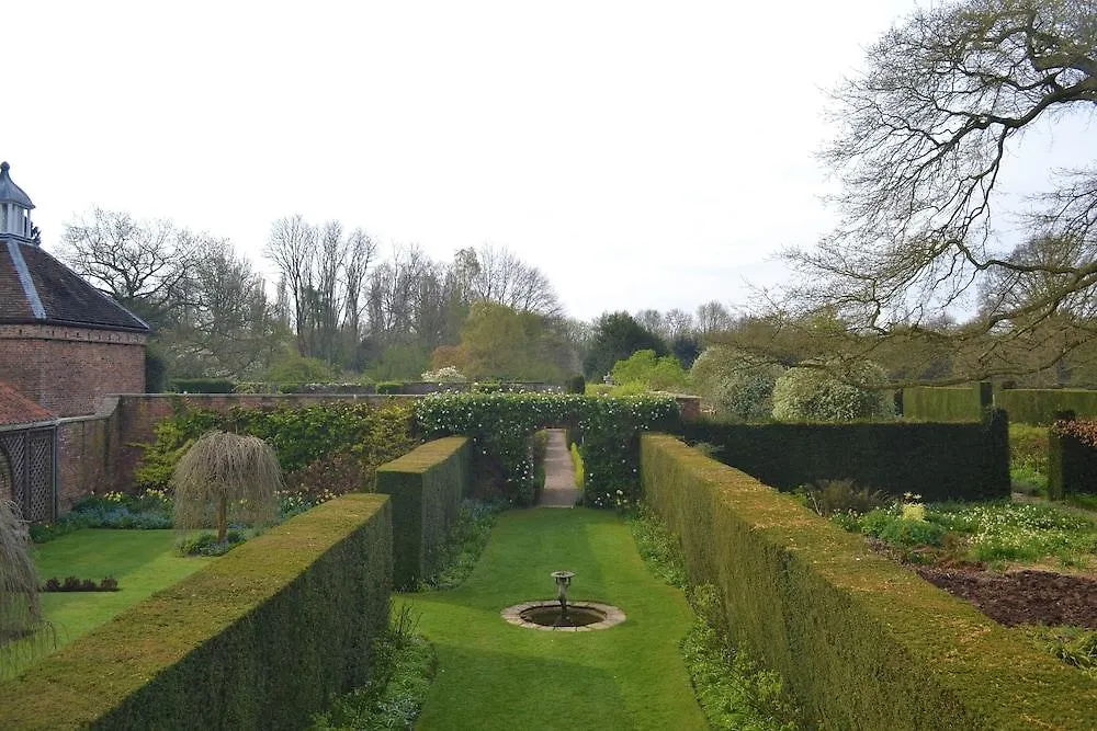 Middlethorpe Hall & Spa York 4*,